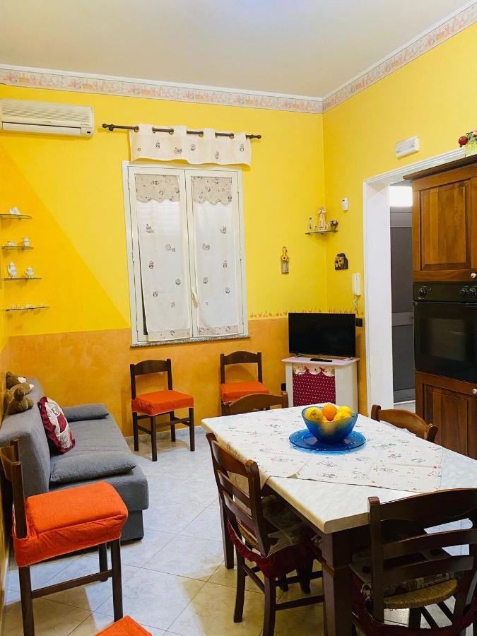 شقة Giusy'S House أفولا المظهر الخارجي الصورة